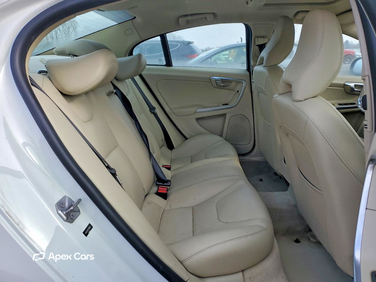 Volvo S60 2015