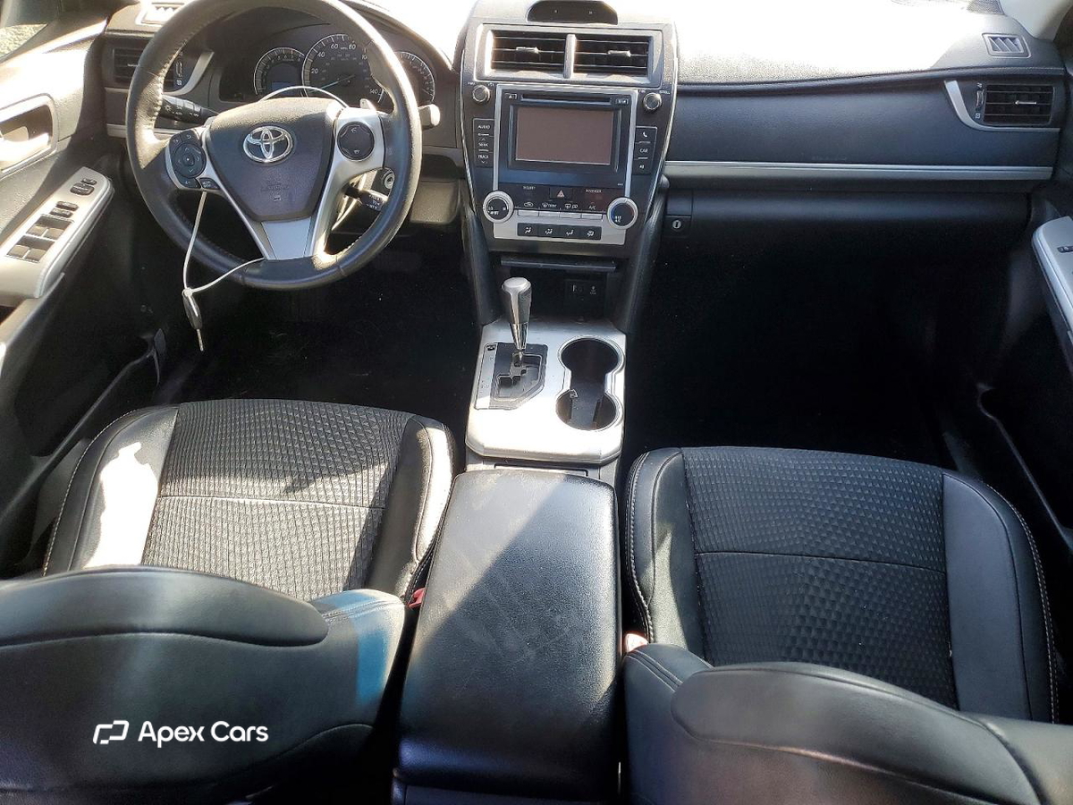 Toyota Camry 2012