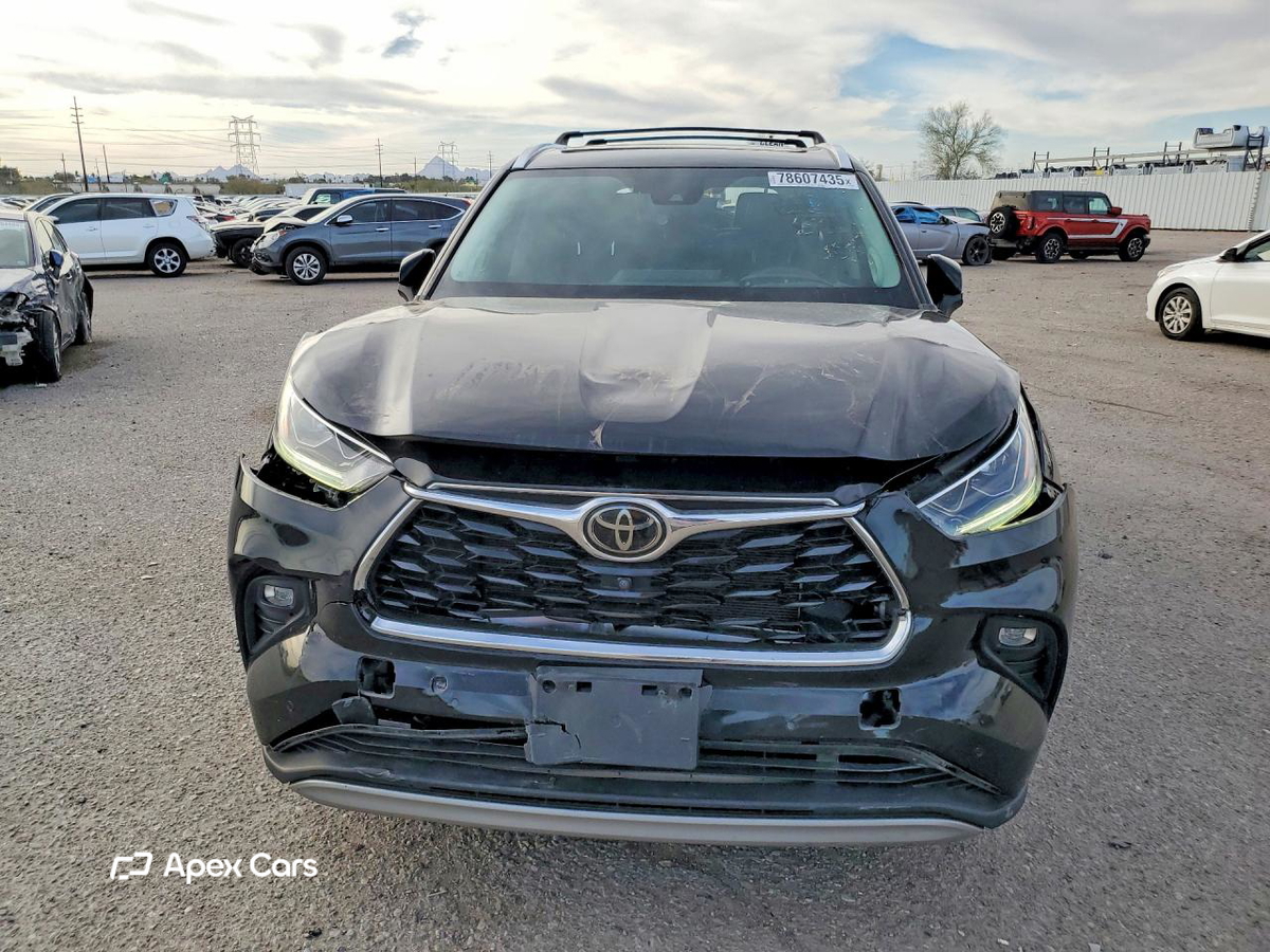 Toyota Highlander 2021