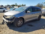 Chrysler Pacifica 2017