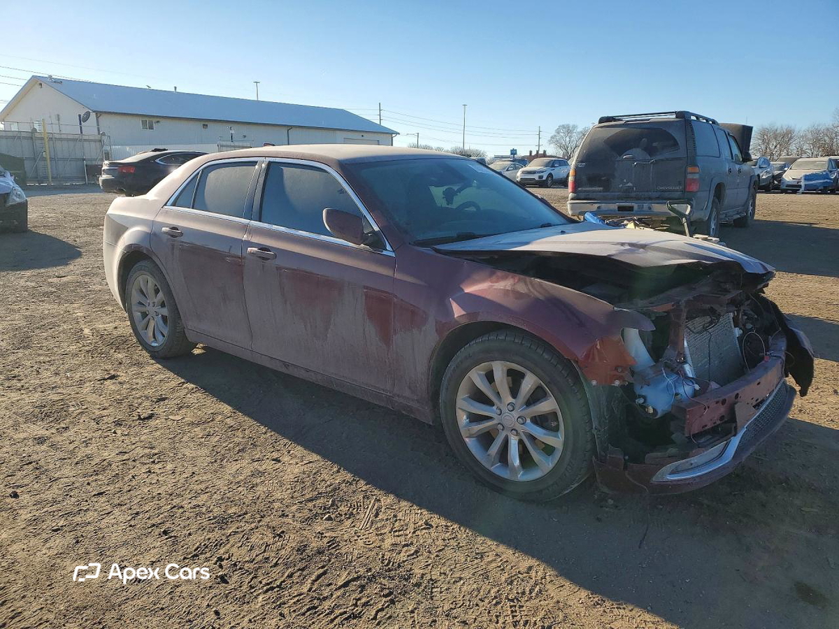 Chrysler 300 2016