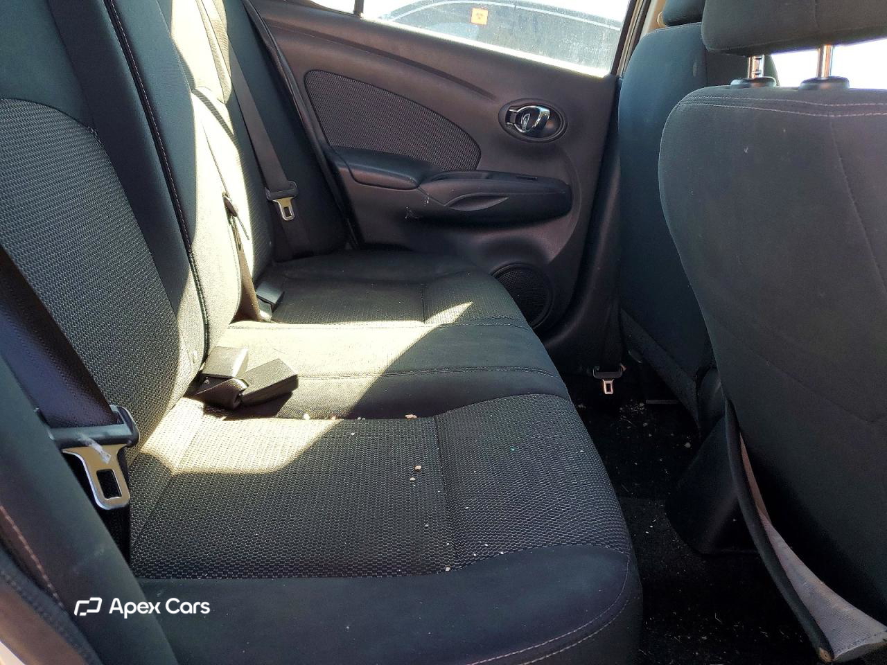 Nissan Versa 2016