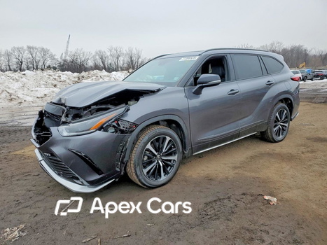 Toyota Highlander 2021 - Image 1 of 14