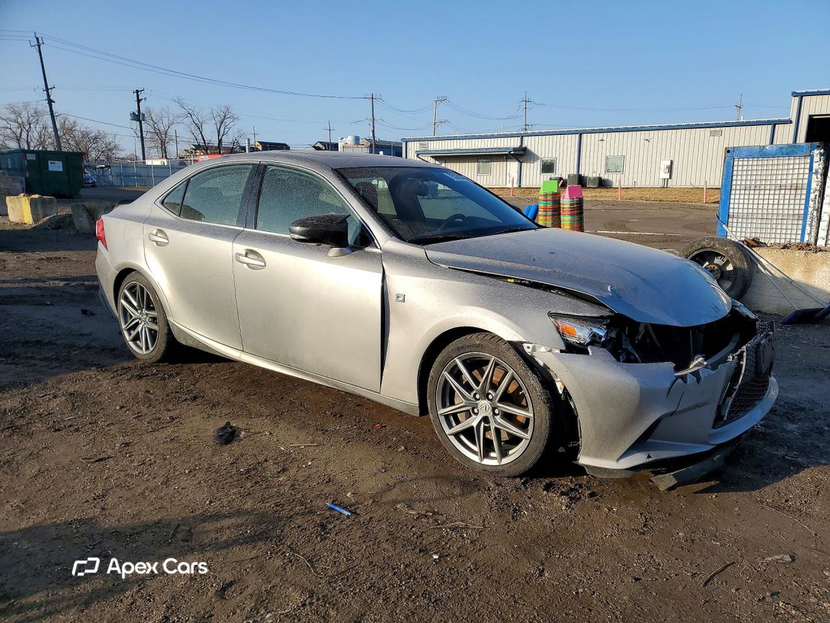Lexus IS 2016