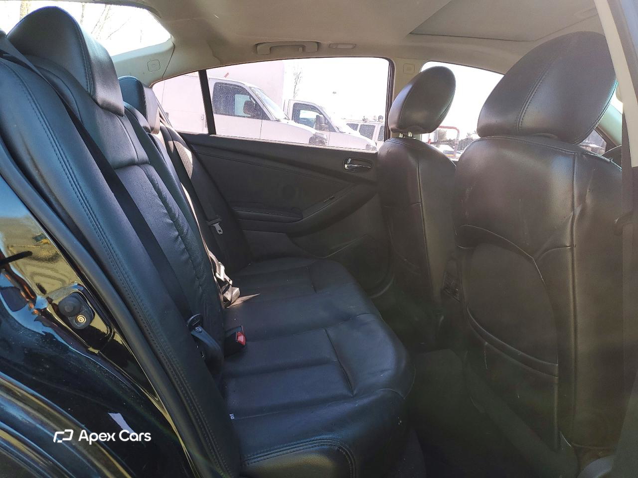 Nissan Altima 2010