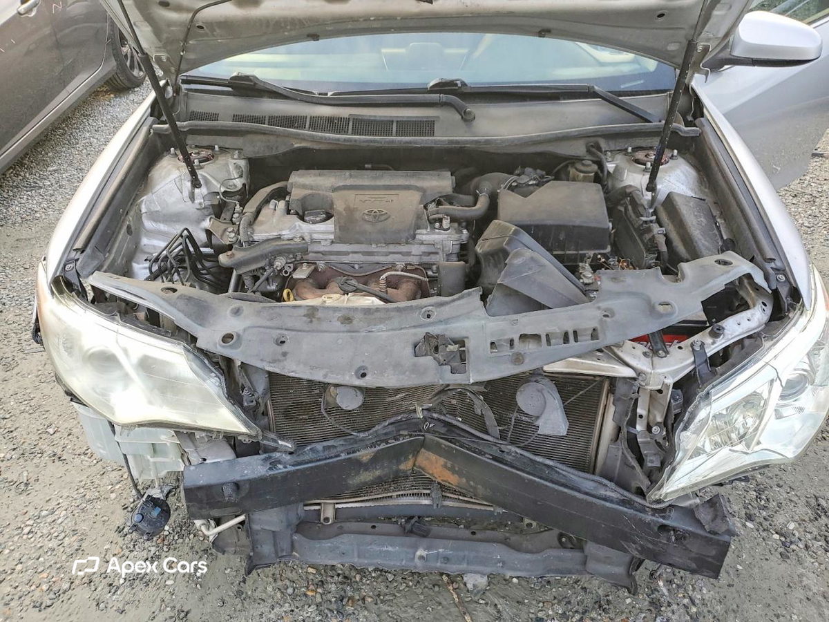 Toyota Camry 2012