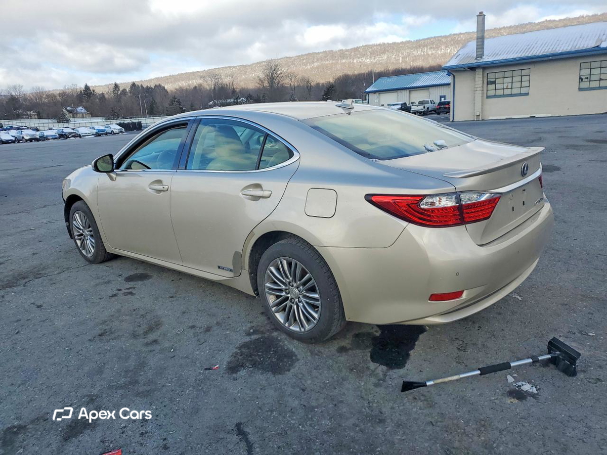 Lexus ES 2013