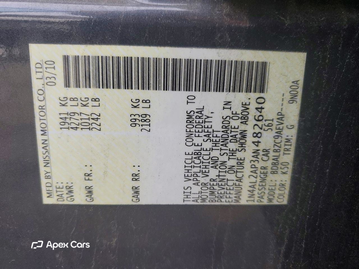Nissan Altima 2010