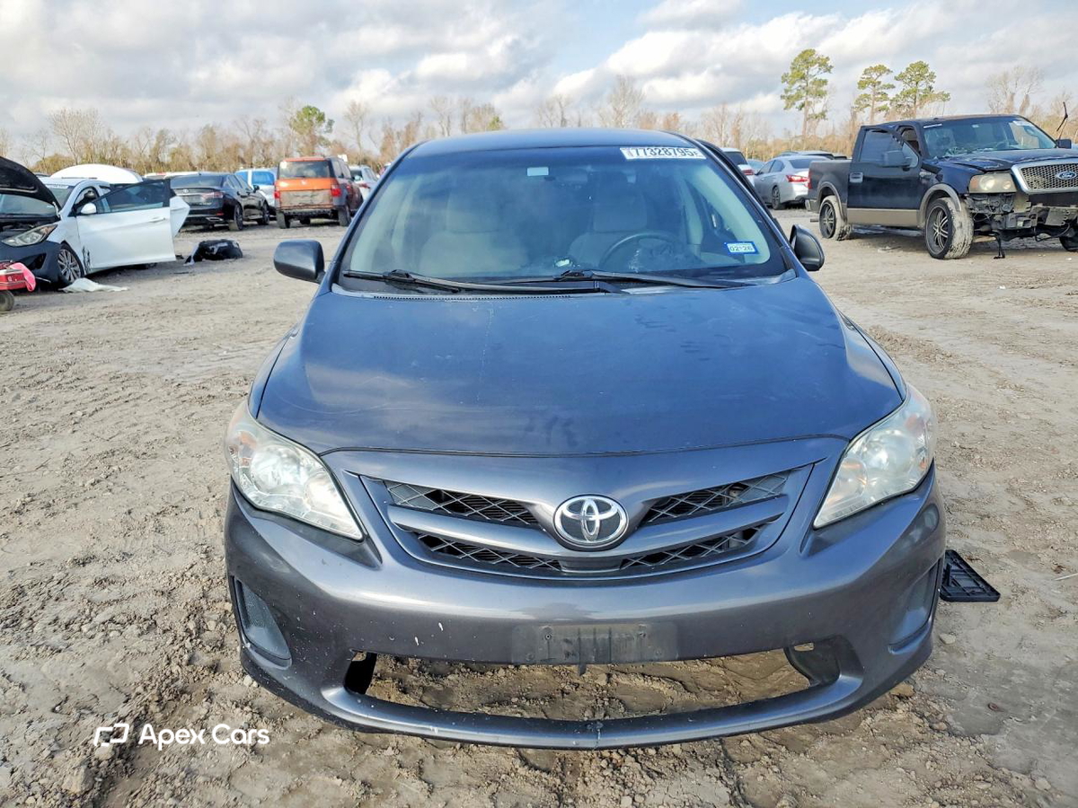 Toyota Corolla 2012
