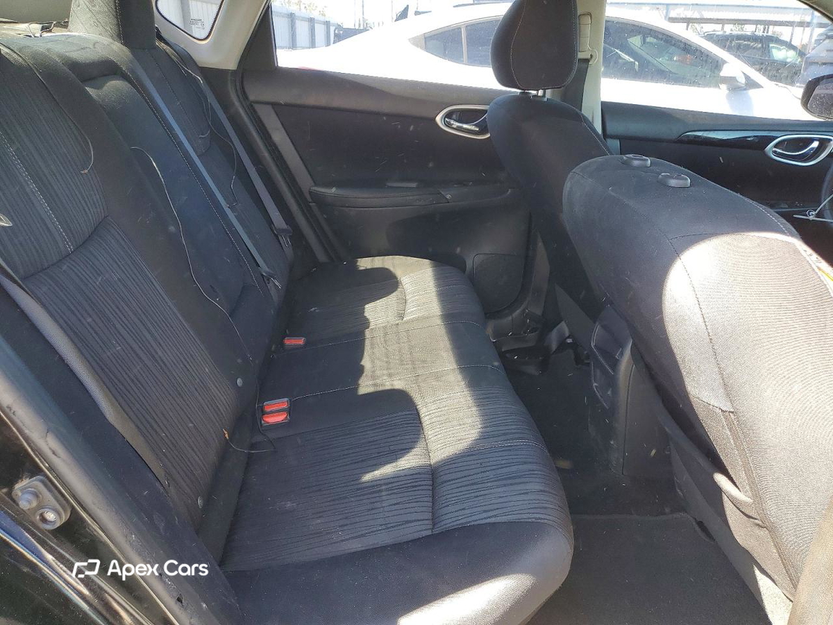 Nissan Sentra 2016