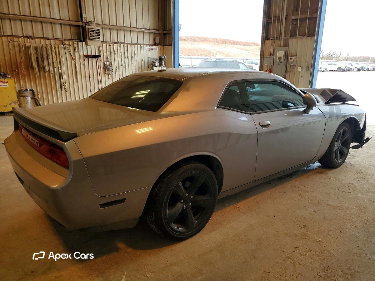 Dodge Challenger 2013