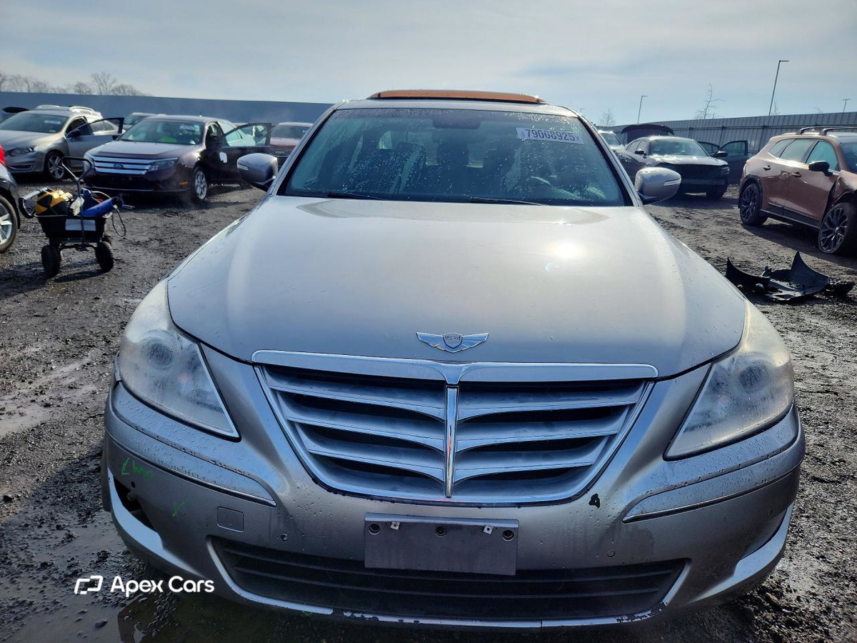 Hyundai Genesis 2009