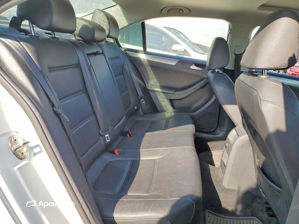 Volkswagen Jetta 2018