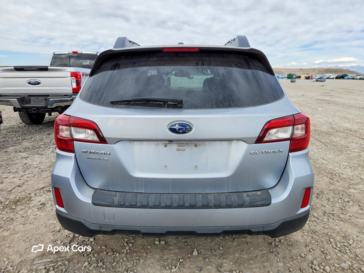 Subaru Outback 2015