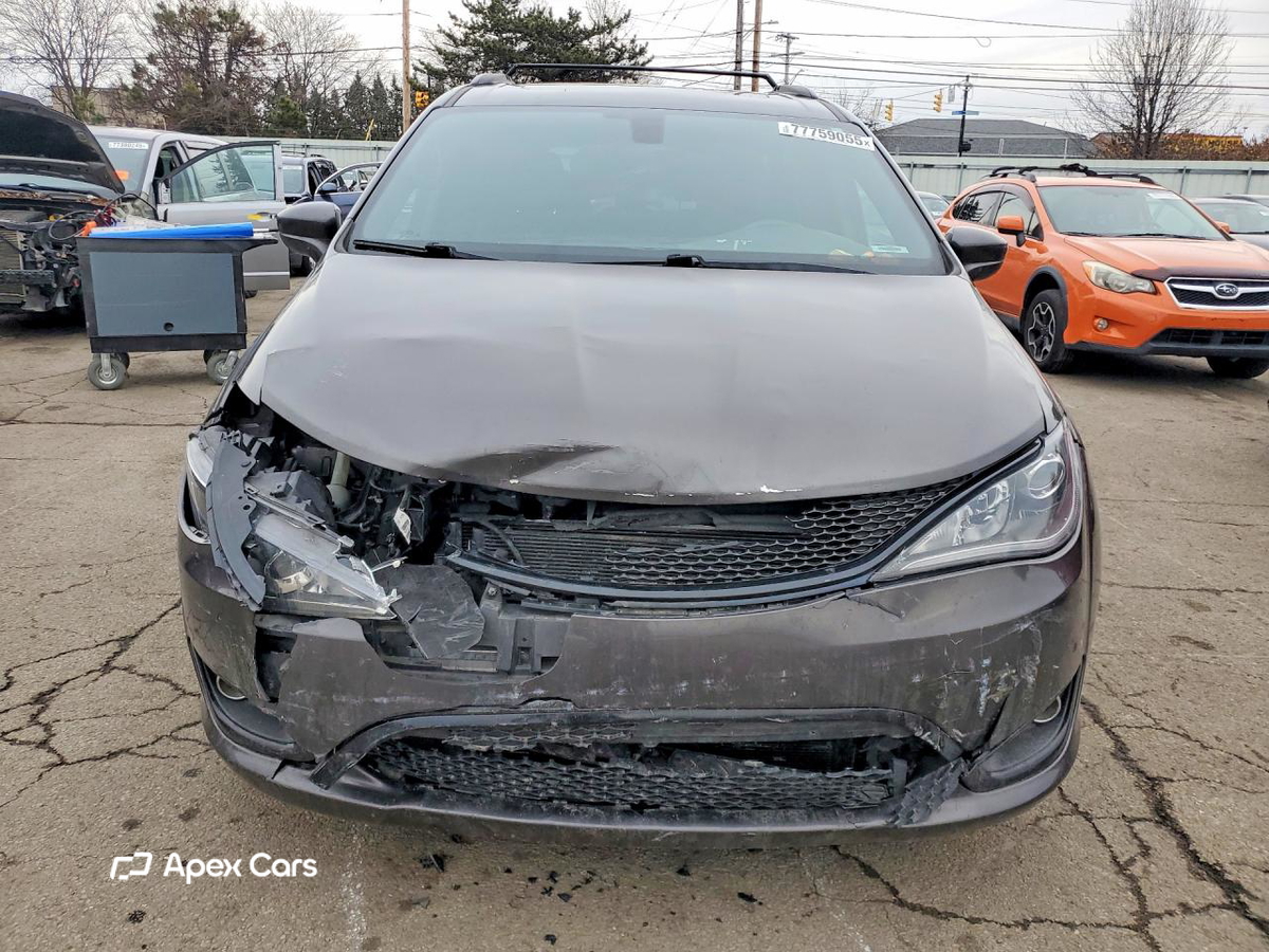 Chrysler Pacifica 2018