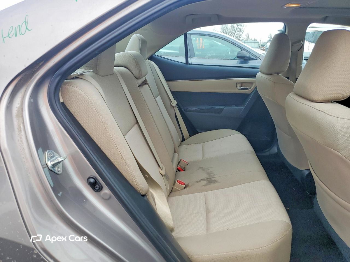 Toyota Corolla 2015