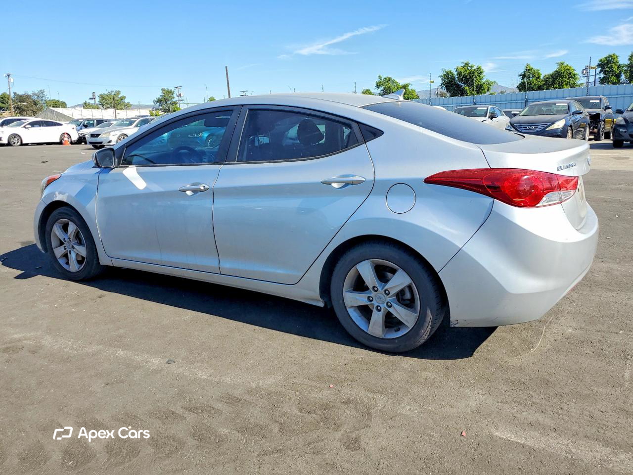 Hyundai Elantra 2011