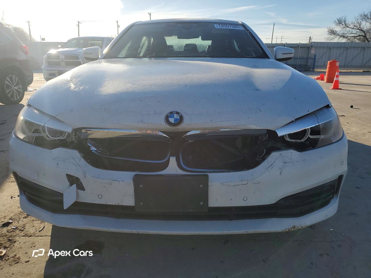 BMW Series 5 2019