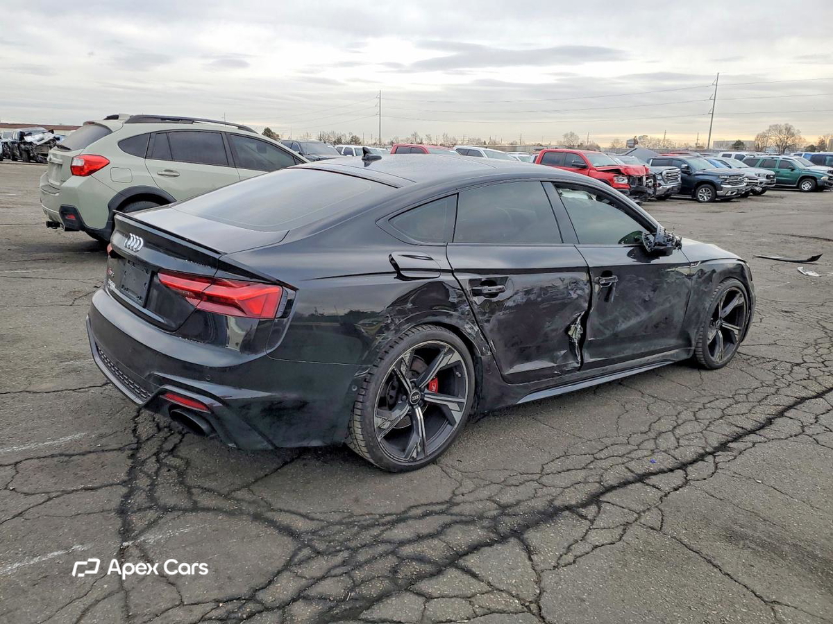 Audi RS5 2021