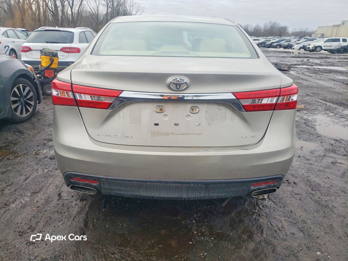 Toyota Avalon 2013