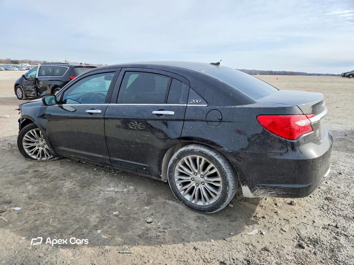 Chrysler 200 2013