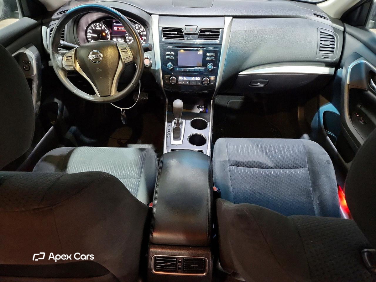 Nissan Altima 2015