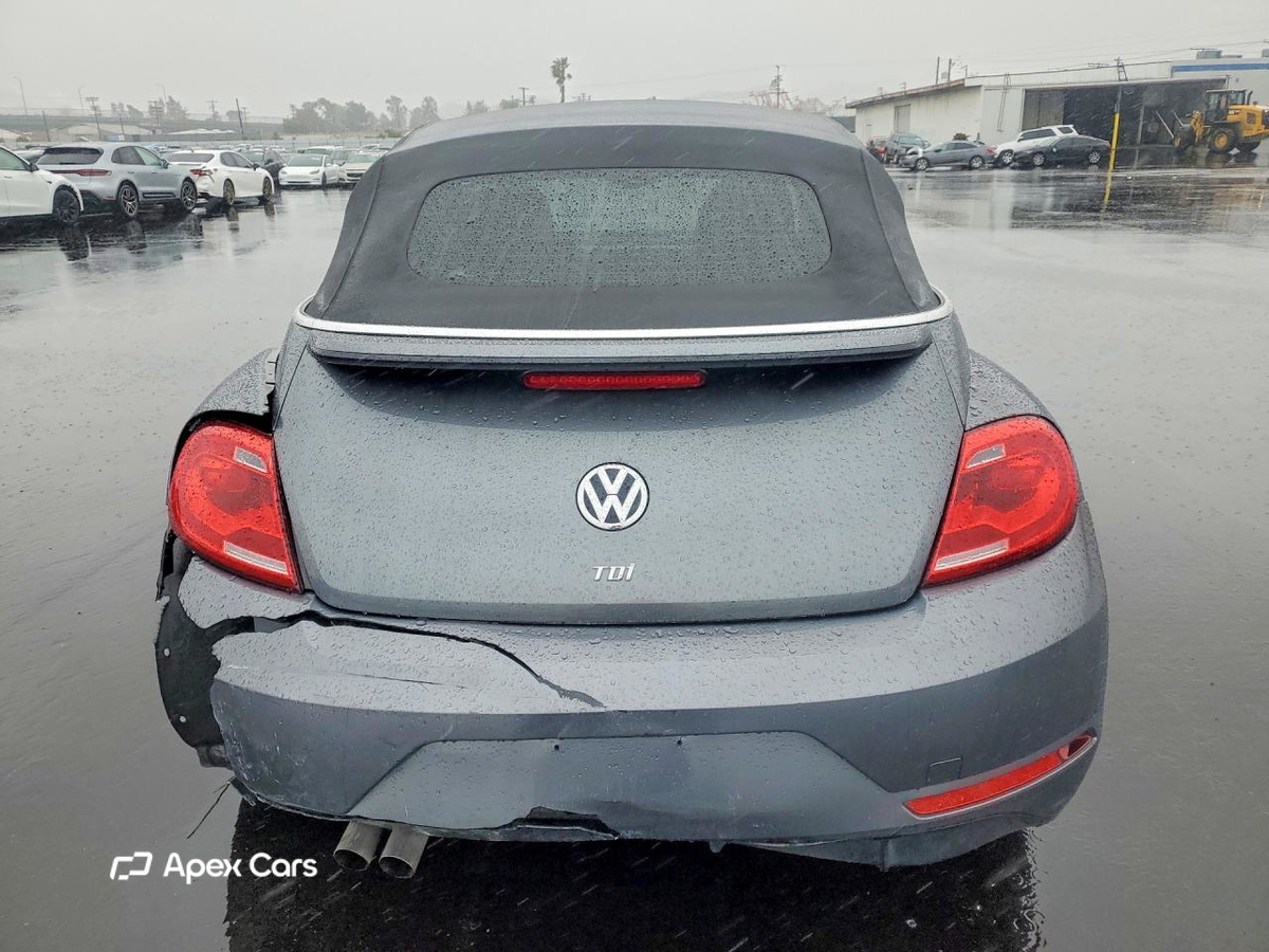 Volkswagen Beetle 2014