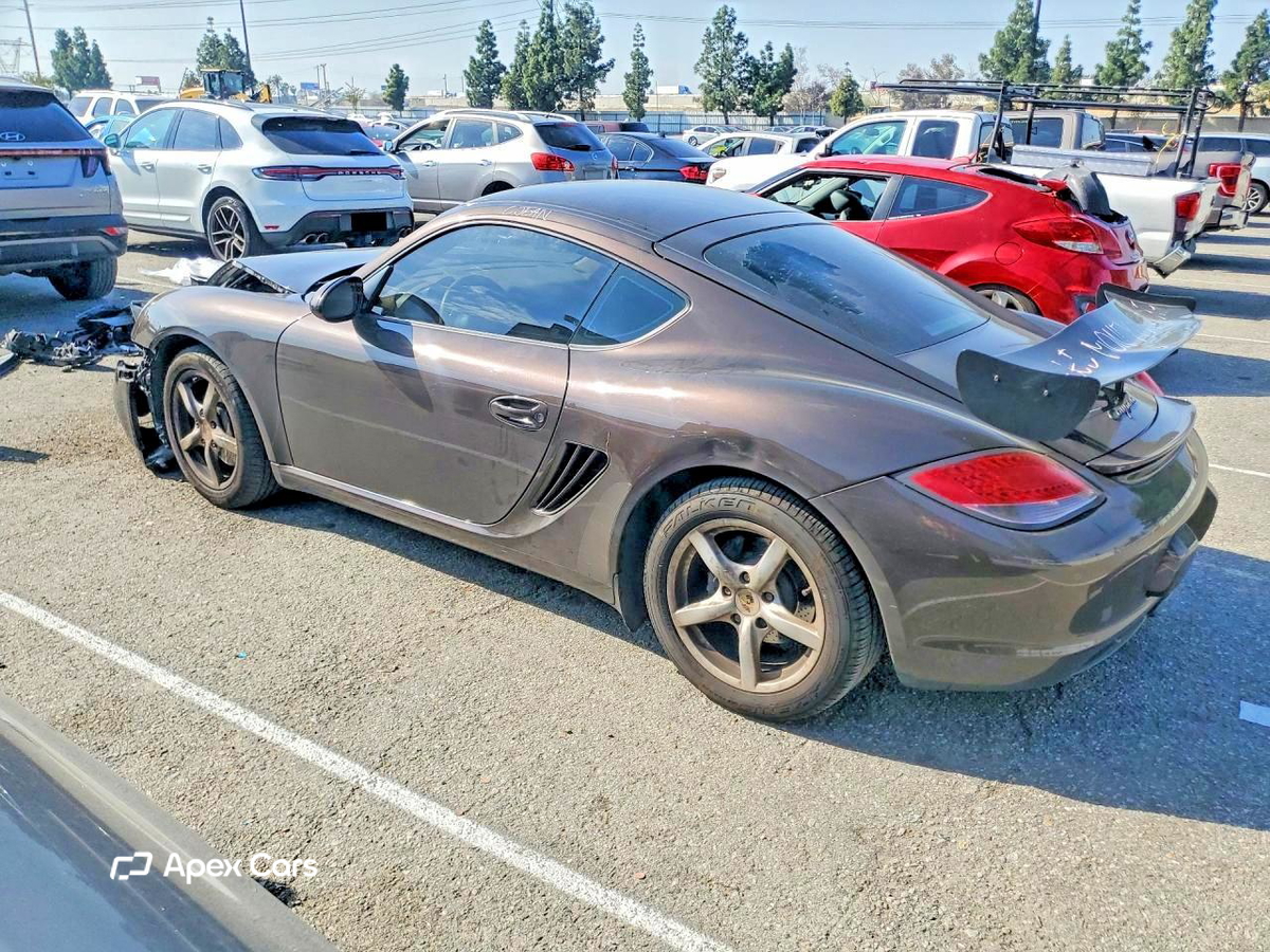 Porsche Cayman 2011