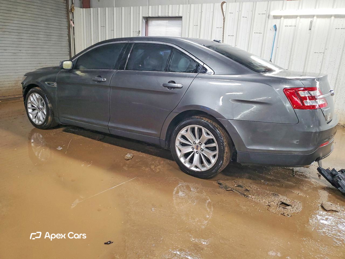 Ford Taurus 2018