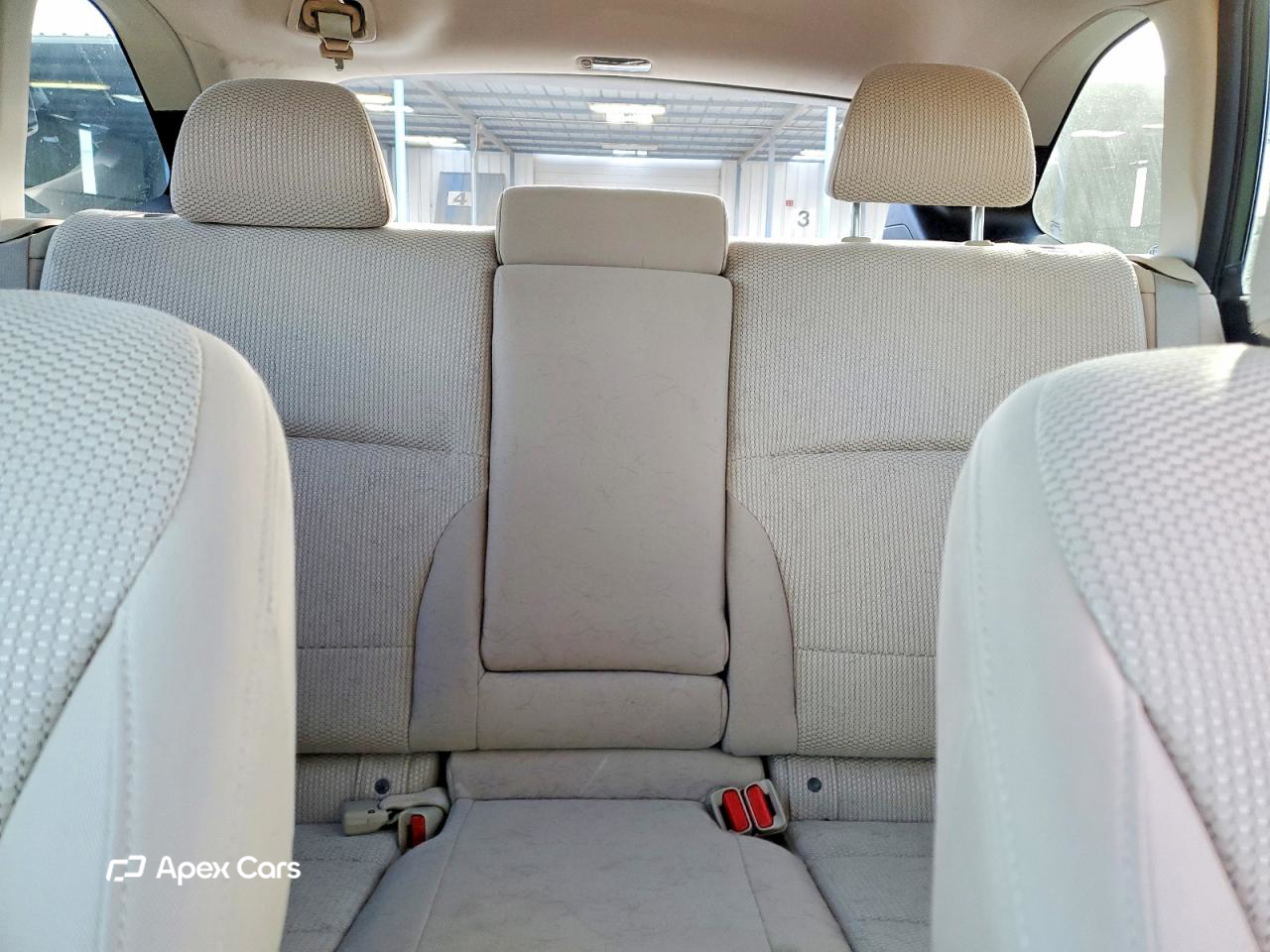 Subaru Legacy 2015