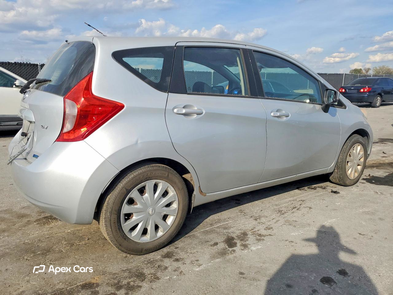 Nissan Versa 2015