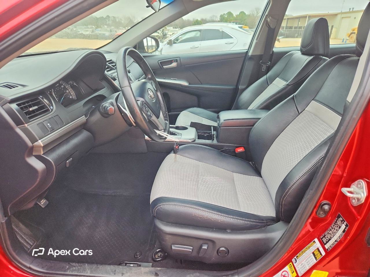 Toyota Camry 2012