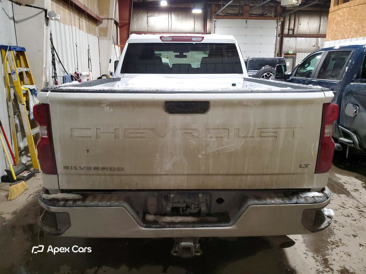 Chevrolet Silverado 2023