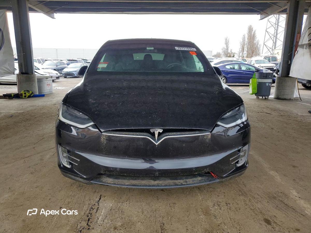 Tesla Model X 2016