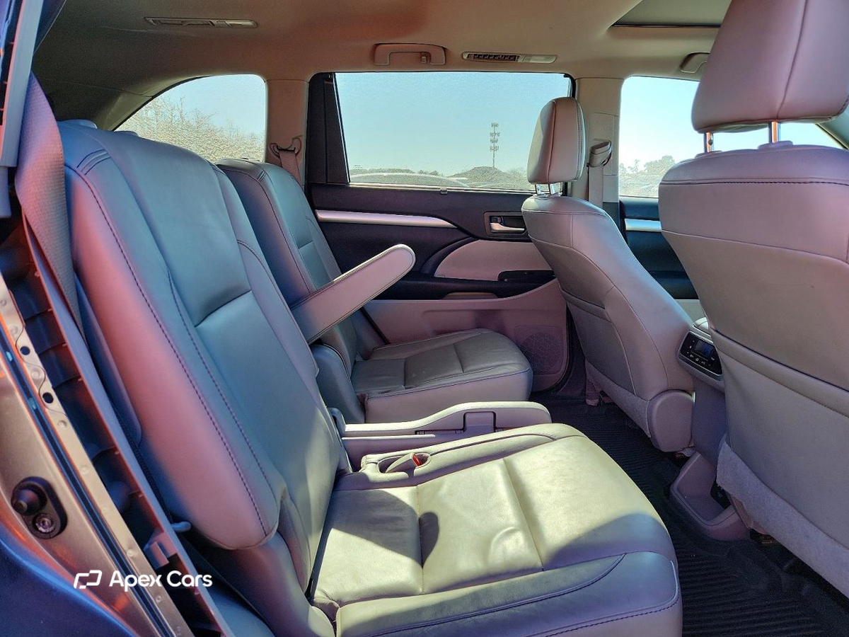 Toyota Highlander 2017