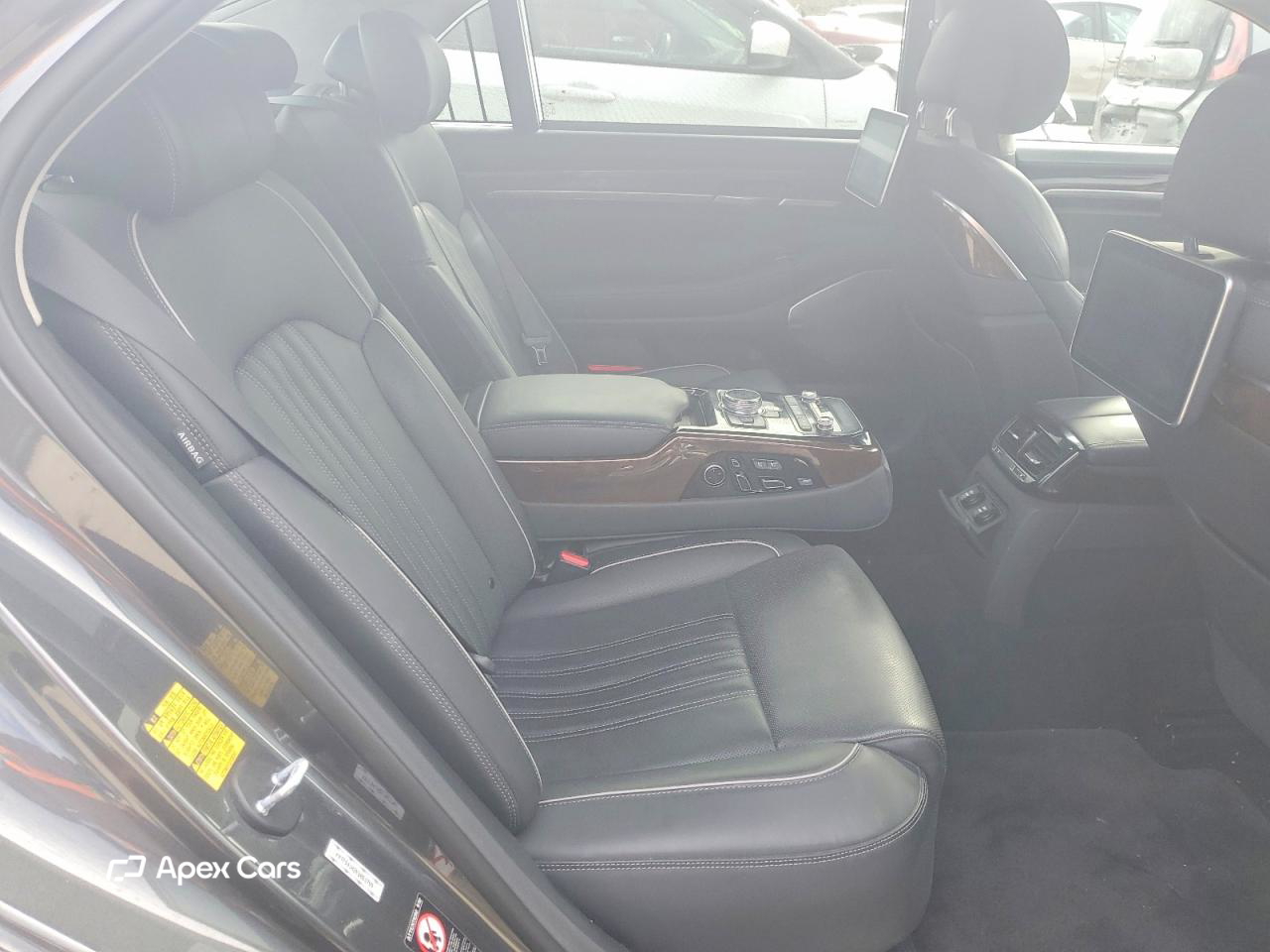 Genesis G90 2019