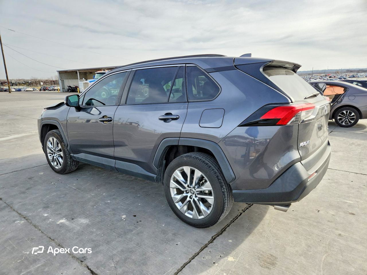 Toyota RAV 4 2021