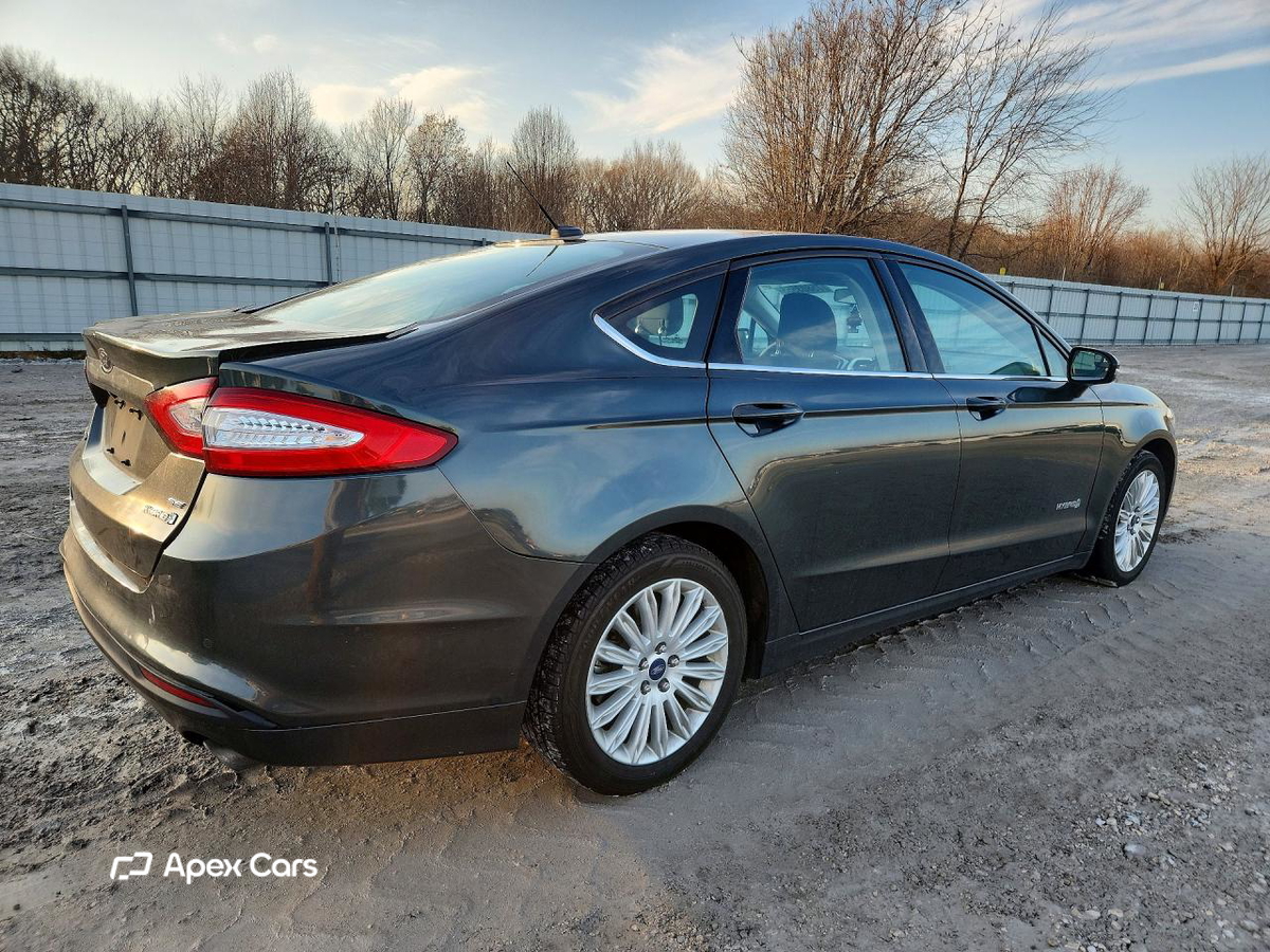 Ford Fusion 2015
