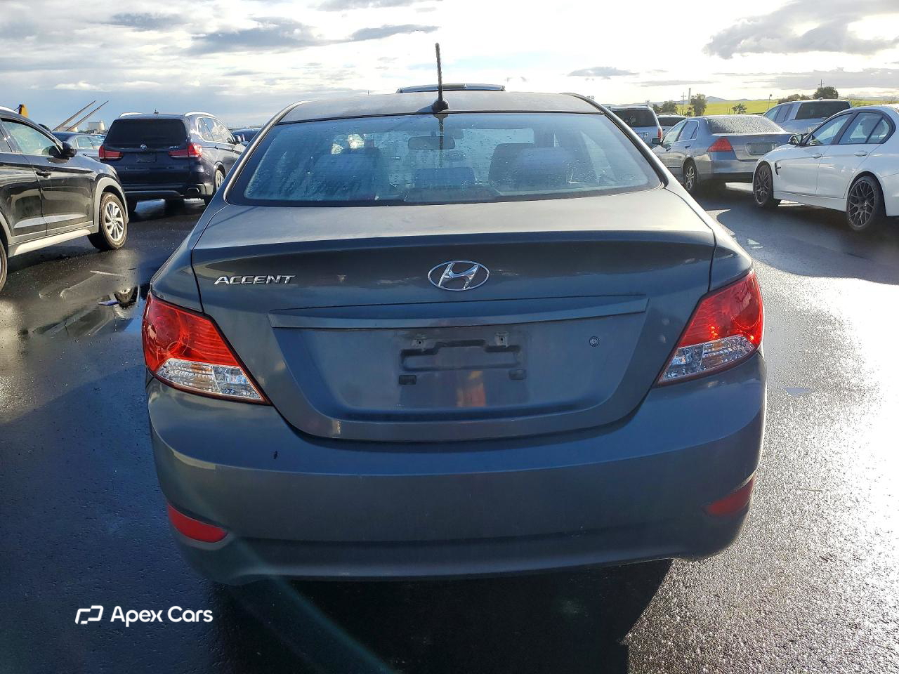 Hyundai Accent 2012