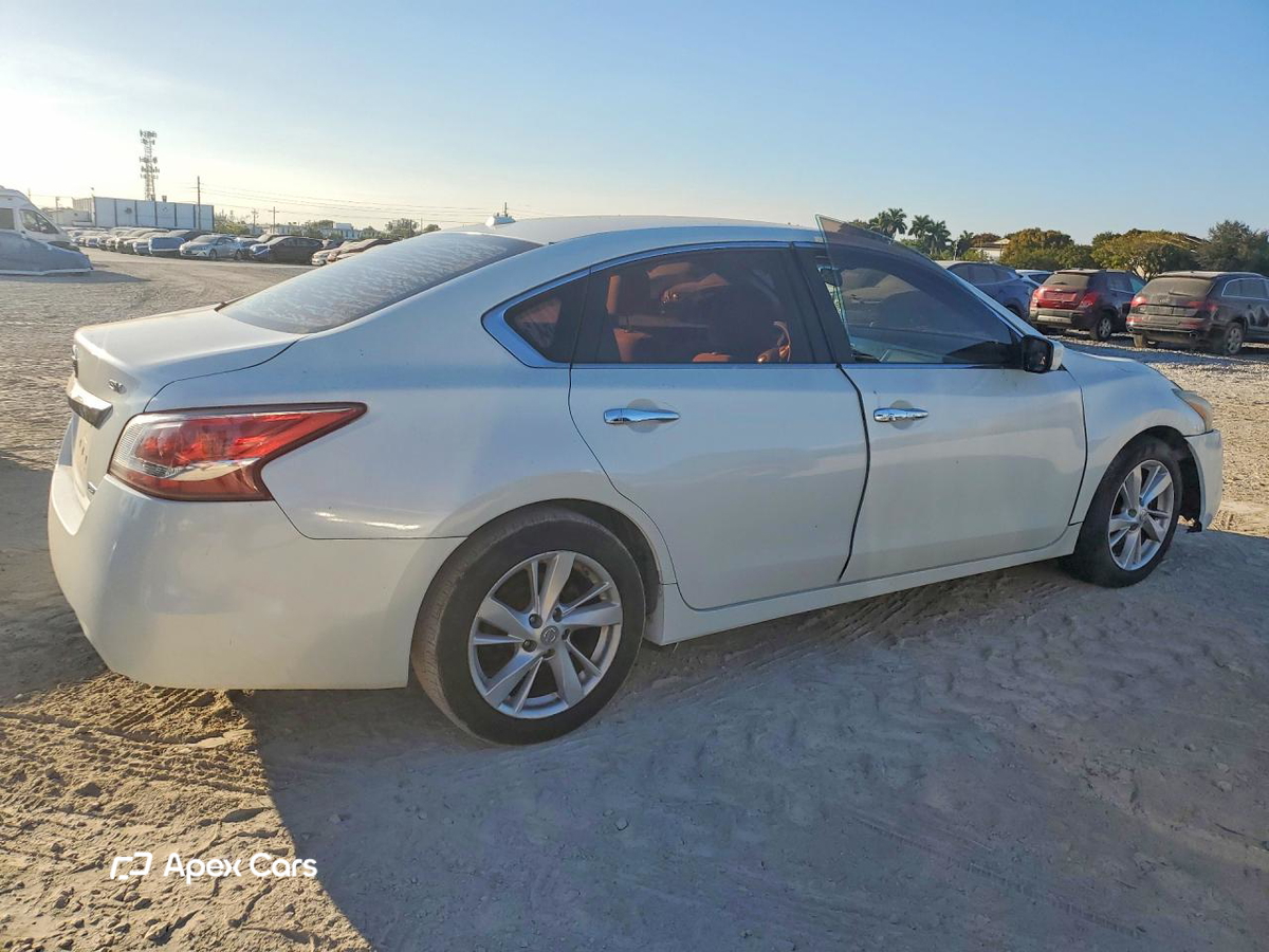 Nissan Altima 2013
