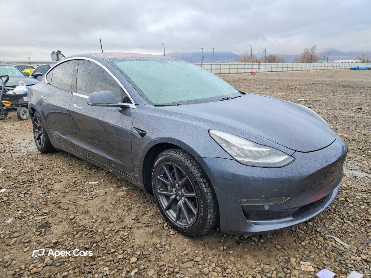 Tesla Model 3 2018