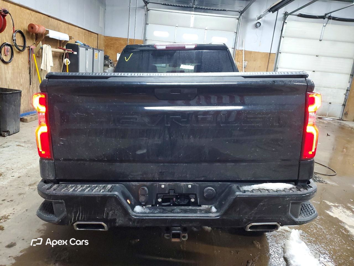 Chevrolet Silverado 2021