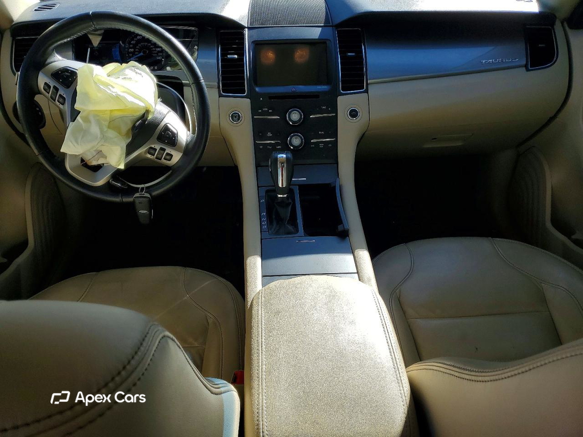 Ford Taurus 2016