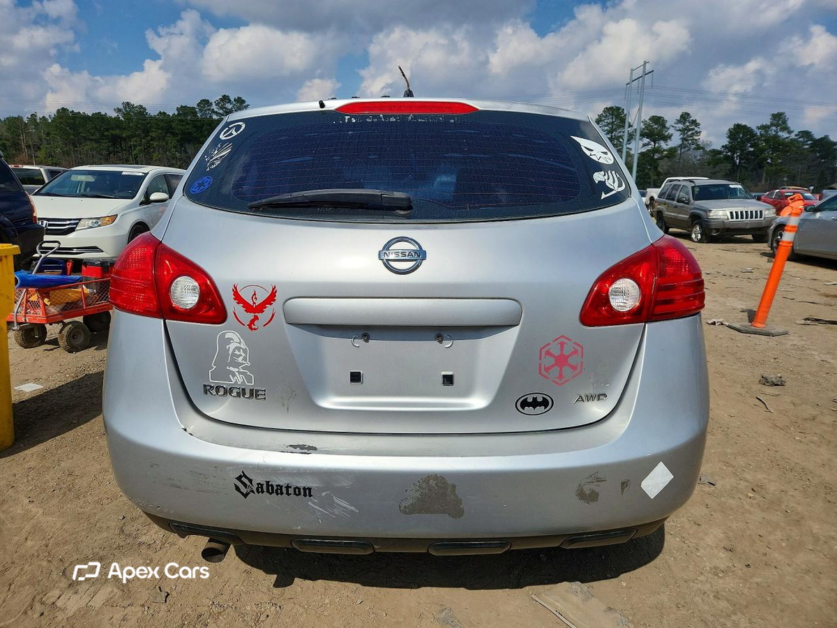 Nissan Rogue 2010