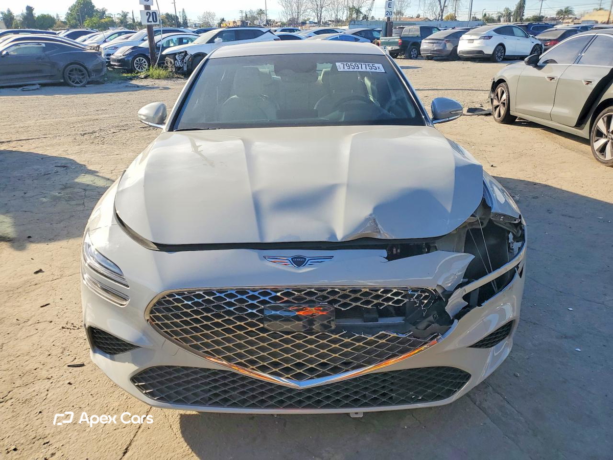 Genesis G70 2025