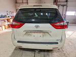Toyota Sienna 2016