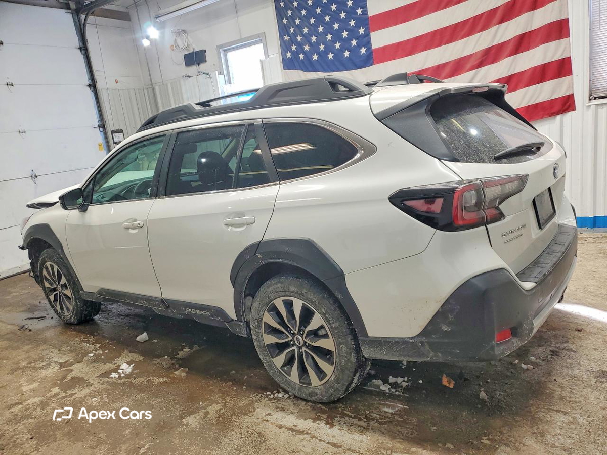 Subaru Outback 2025