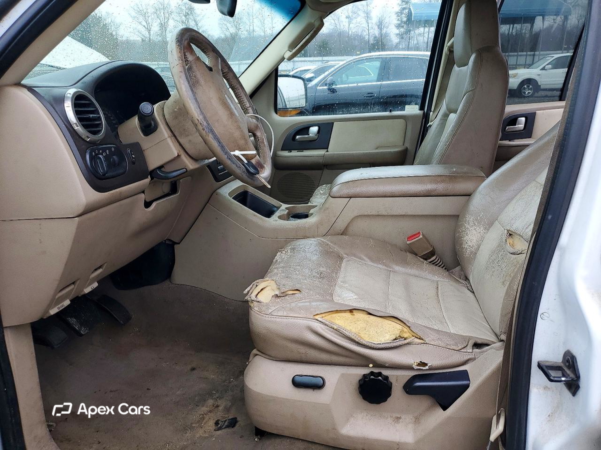 Ford Expedition 2003