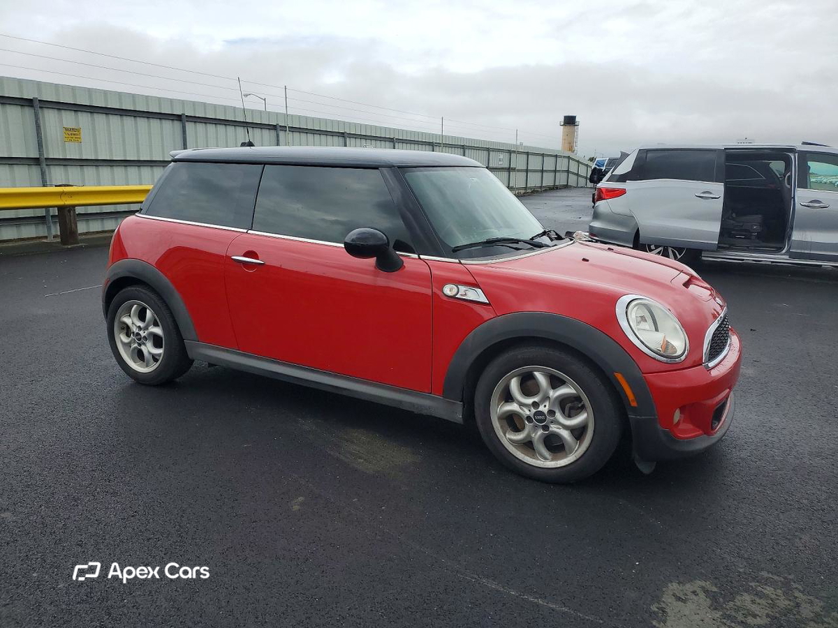 MINI Cooper 2013