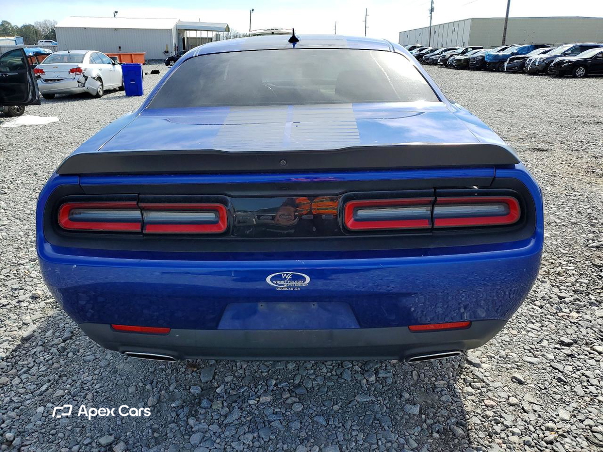 Dodge Challenger 2021
